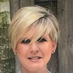 Meet your Posher, J mari